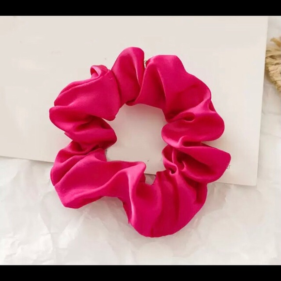 Scrunchies - Picture 7 of 8